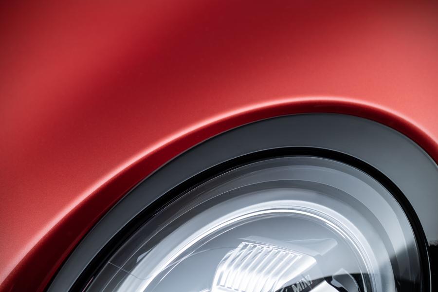Детали экстерьера Mini Cooper S Clubman (F54) 2019 года  (WW) (фото 28 из 150)